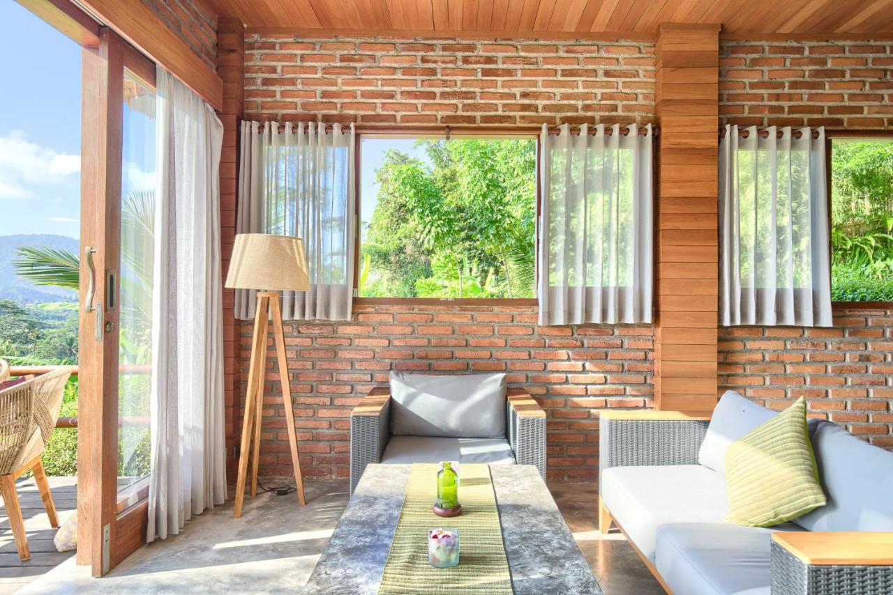 Romantic Barn With Mt. Agung Views Сидемен Экстерьер фото